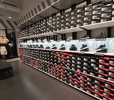 Maloprodaja obuće za transformaciju: brendovi poput Adidasa, Clarksa, SKECHERS-a, ANTA, FILA, Asi...